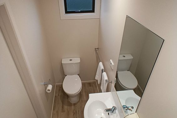 Studio%20bathroom